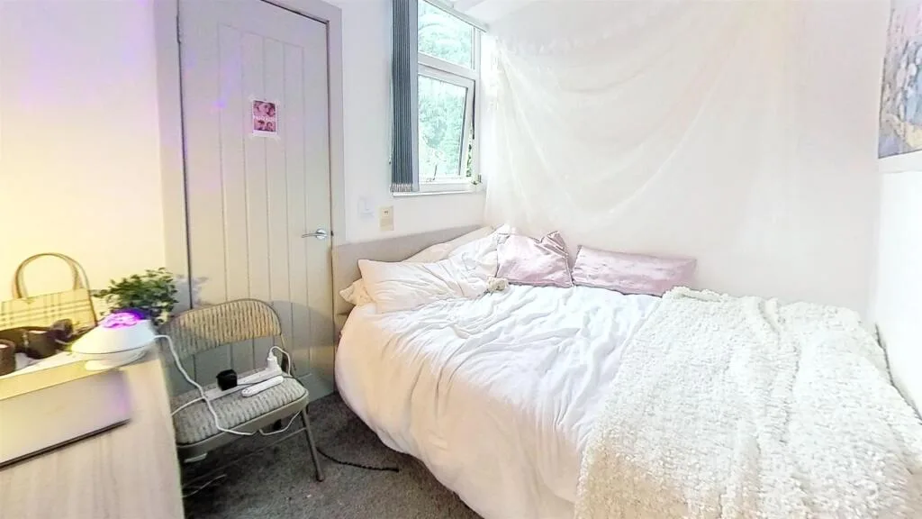 7 bedroom house for rent