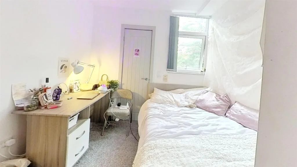 7 bedroom house for rent