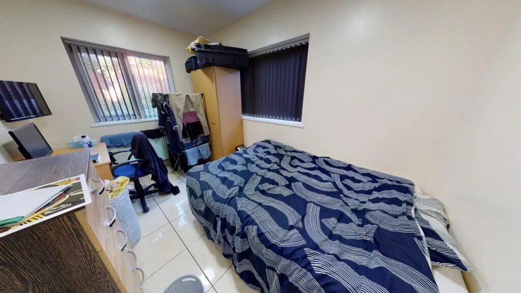 7 bedroom house for rent