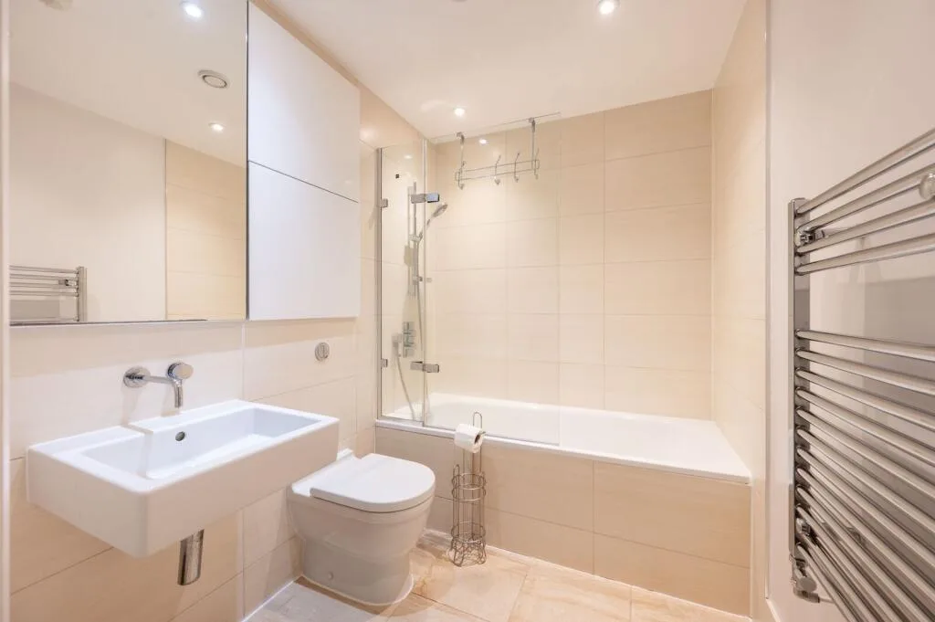 2 bedroom flat for rent