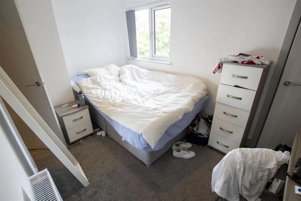 7 bedroom house for rent