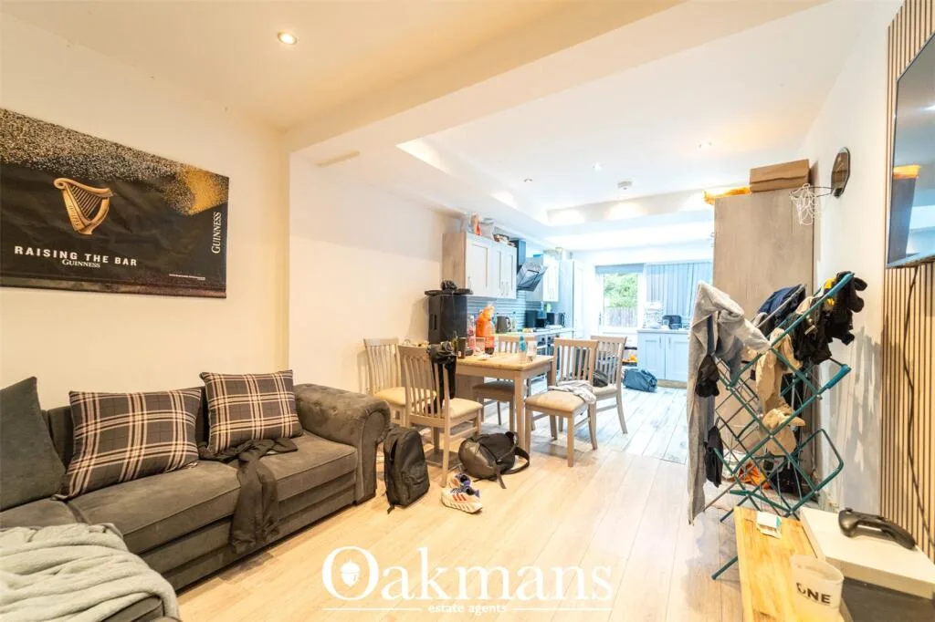 7 bedroom property for rent