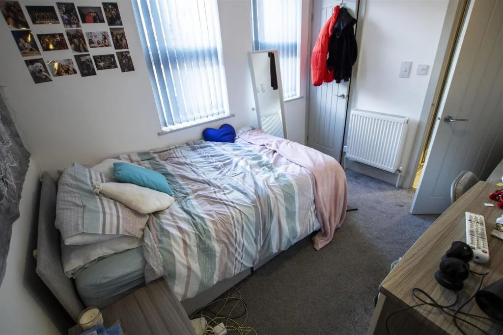 7 bedroom property for rent