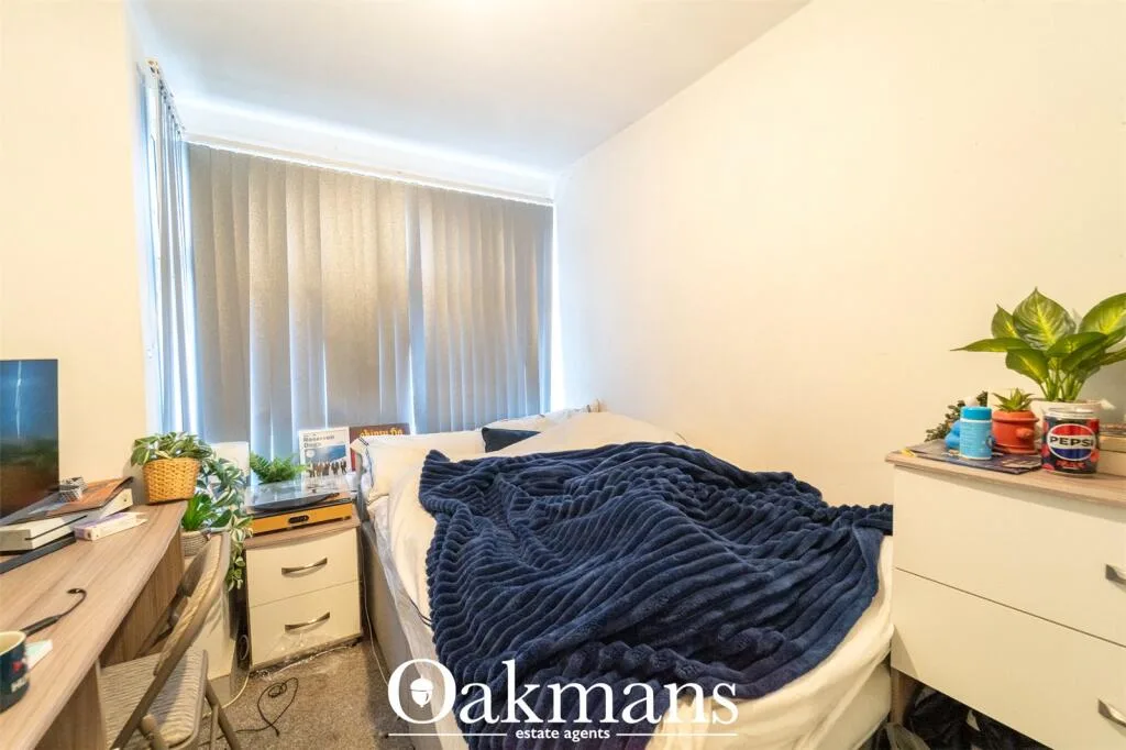 7 bedroom property for rent