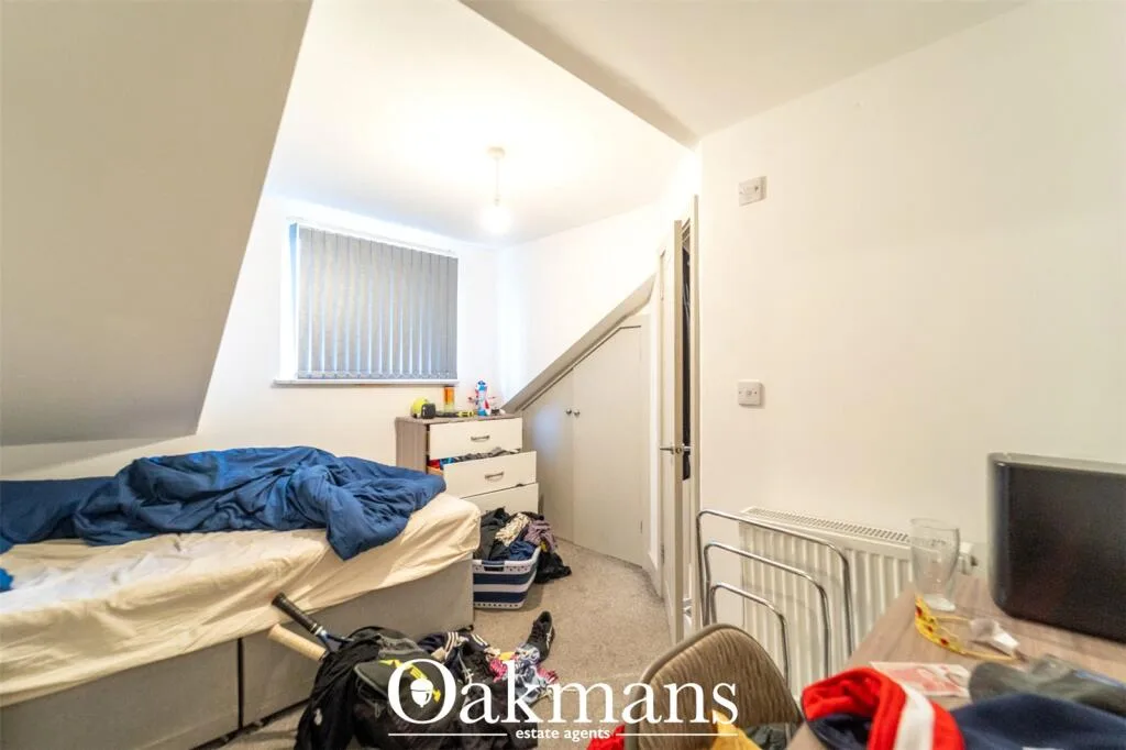 7 bedroom property for rent