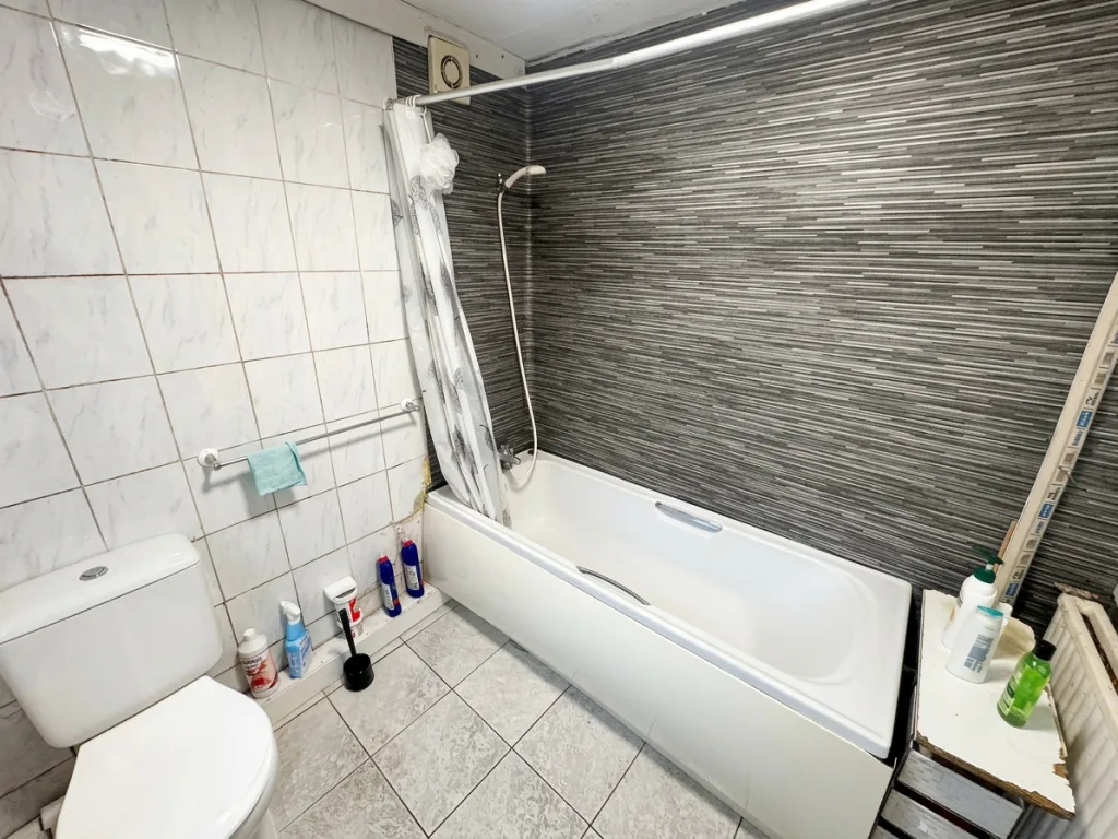 1 bedroom house for rent