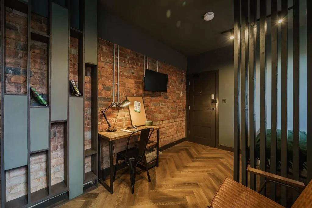 1 bedroom house share for rent
