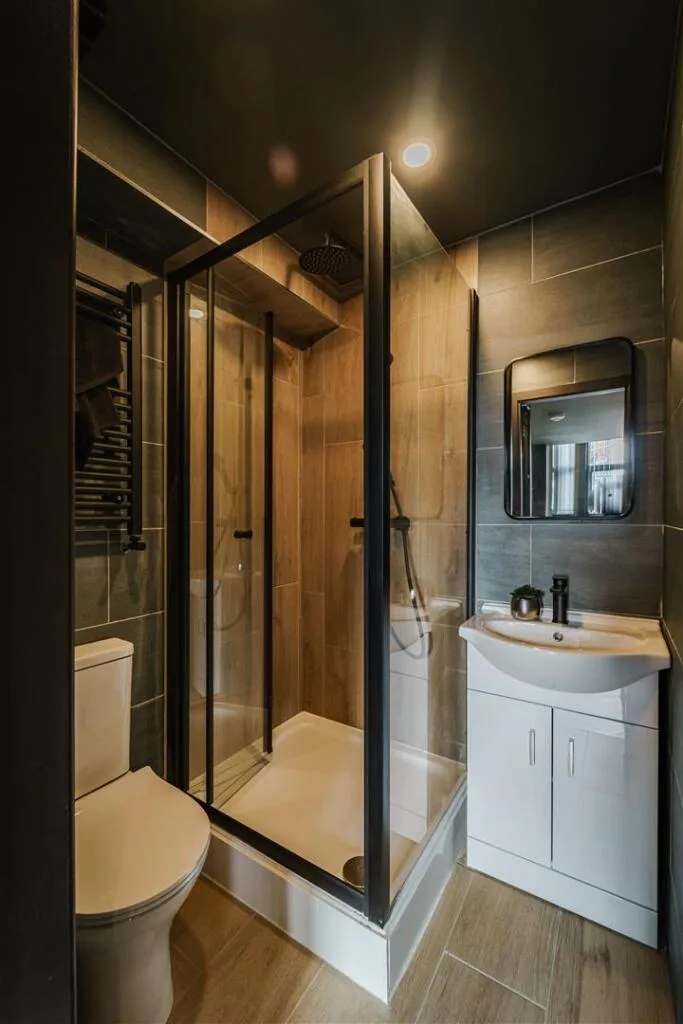 1 bedroom house share for rent
