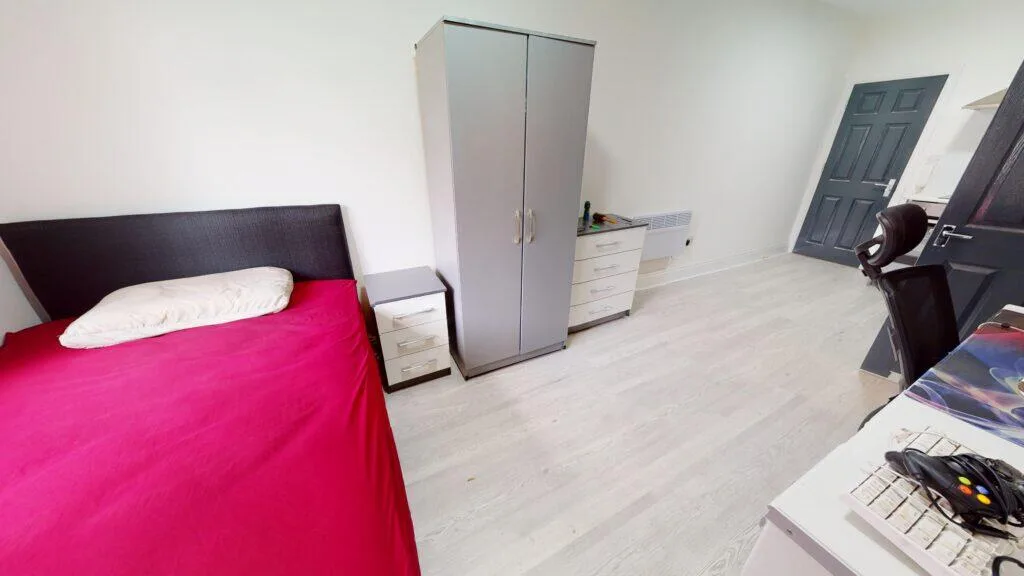Studio flat for rent