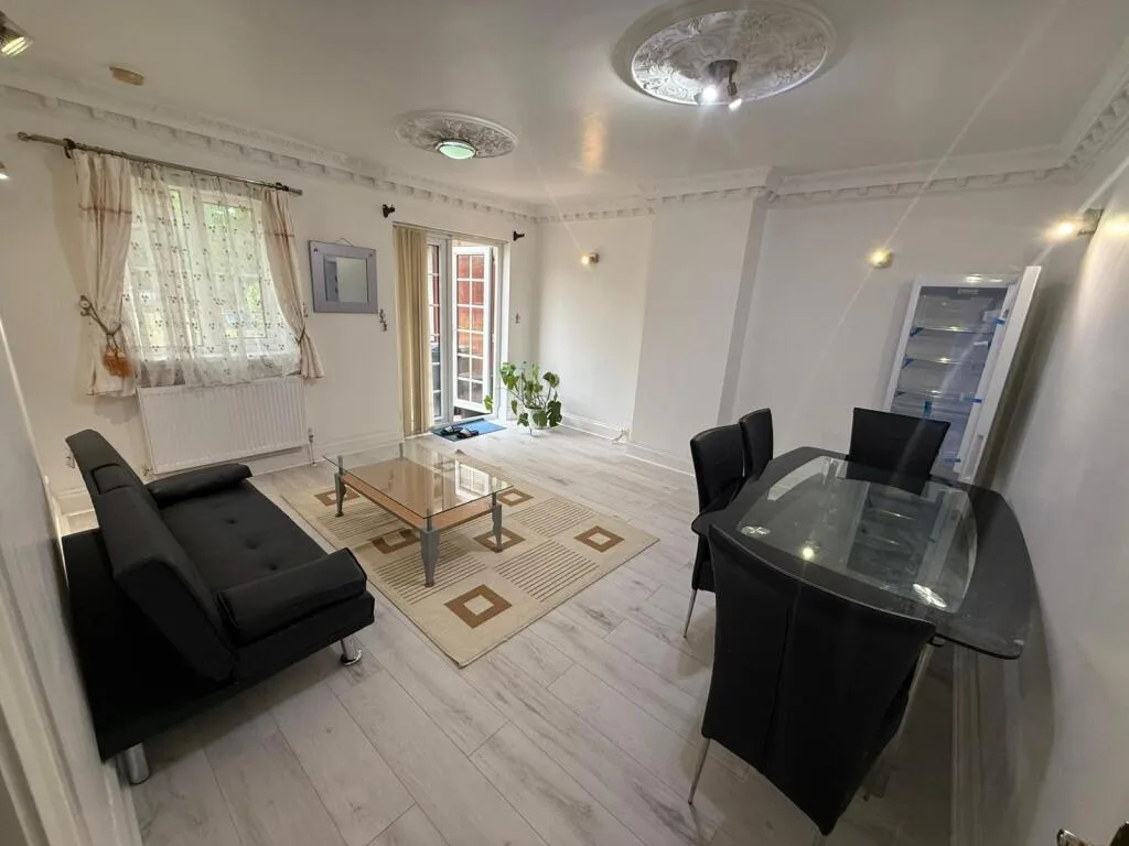 1 bedroom flat for rent
