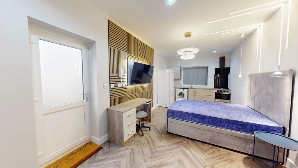 1 bedroom house for rent