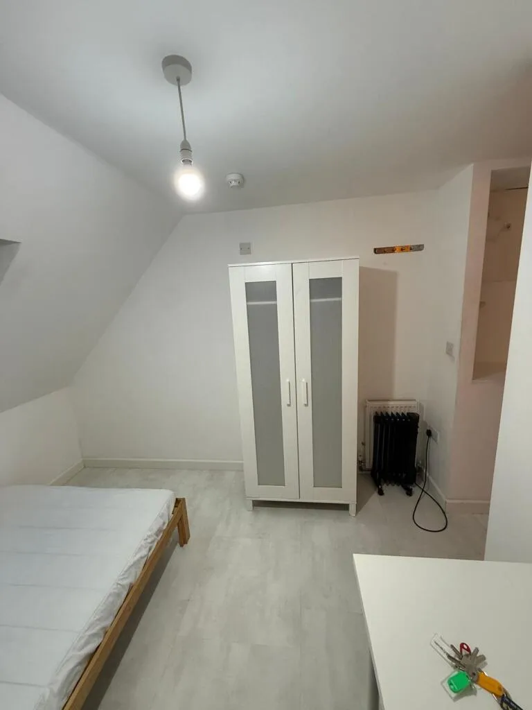 Studio flat for rent