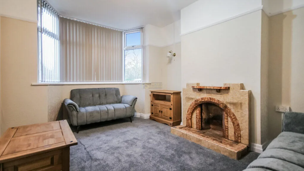 2 bedroom semi-detached house for rent