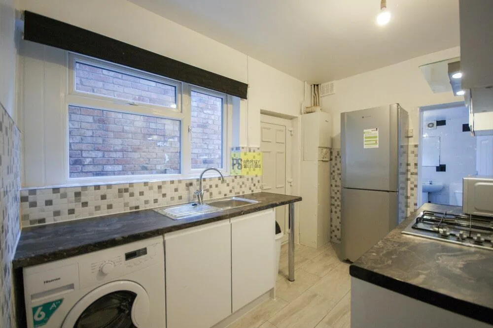 4 bedroom terraced house for rent