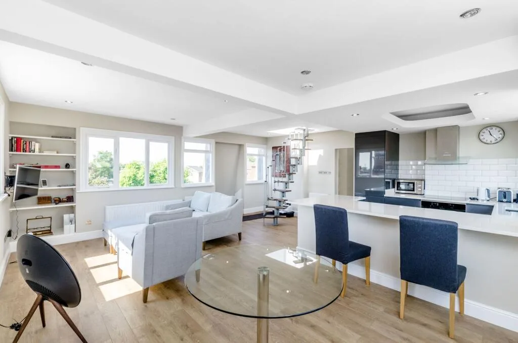 2 bedroom flat for rent