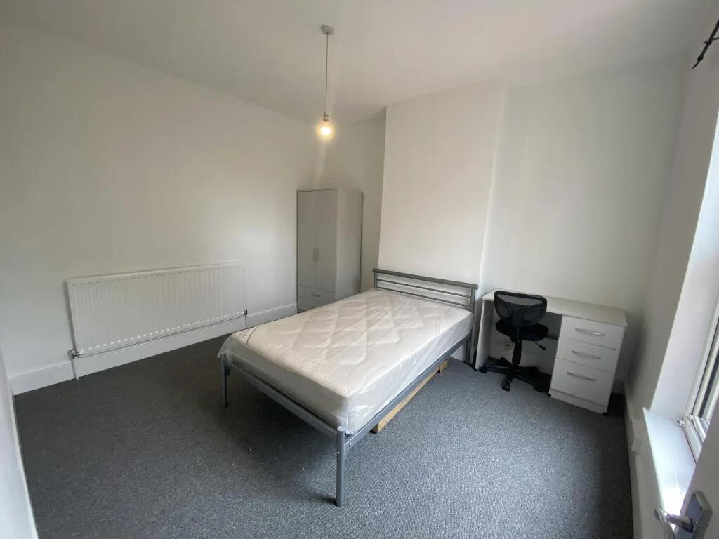 4 bedroom house for rent