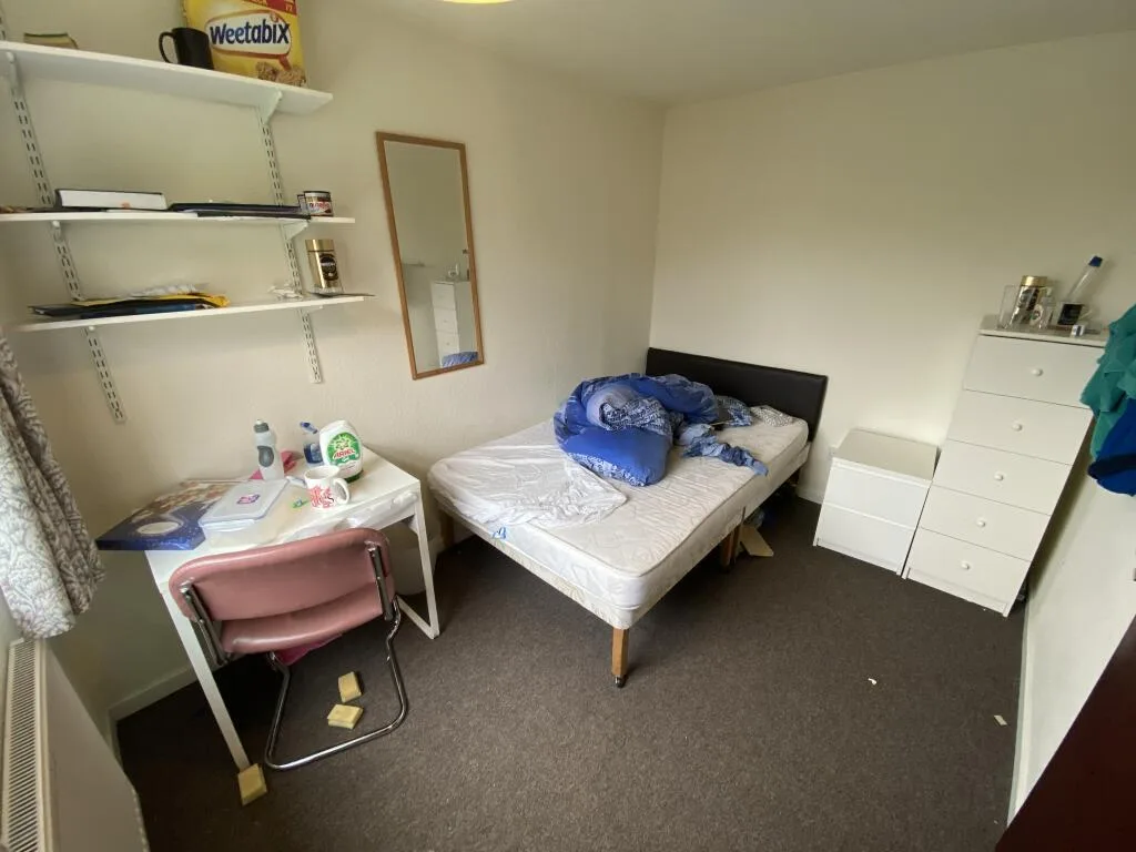 5 bedroom house for rent