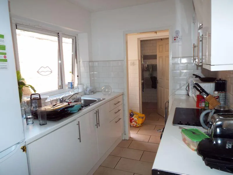 4 bedroom terraced house for rent