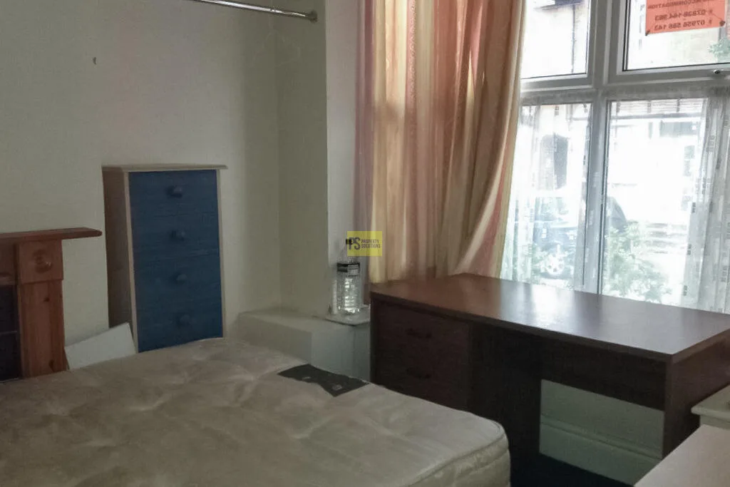 4 bedroom terraced house for rent