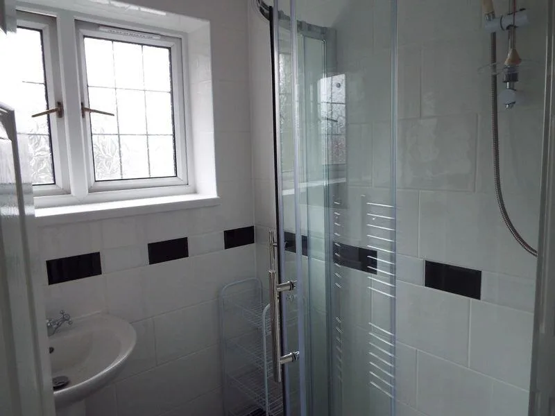 5 bedroom terraced house for rent