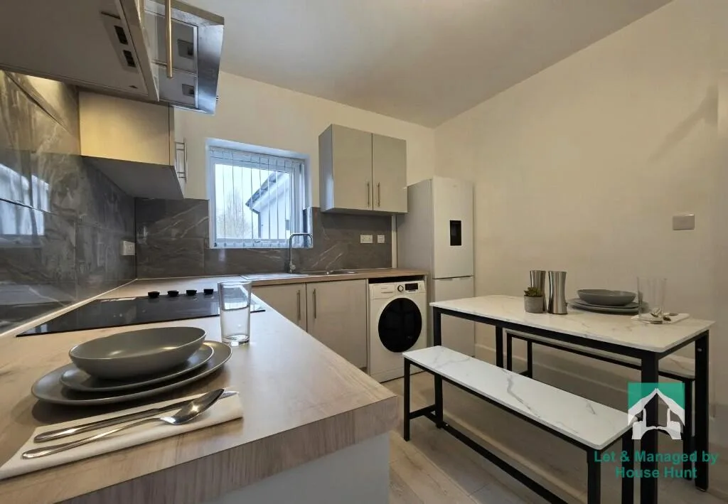 2 bedroom flat for rent