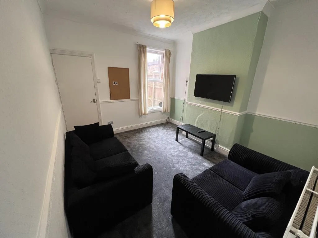 4 bedroom house for rent