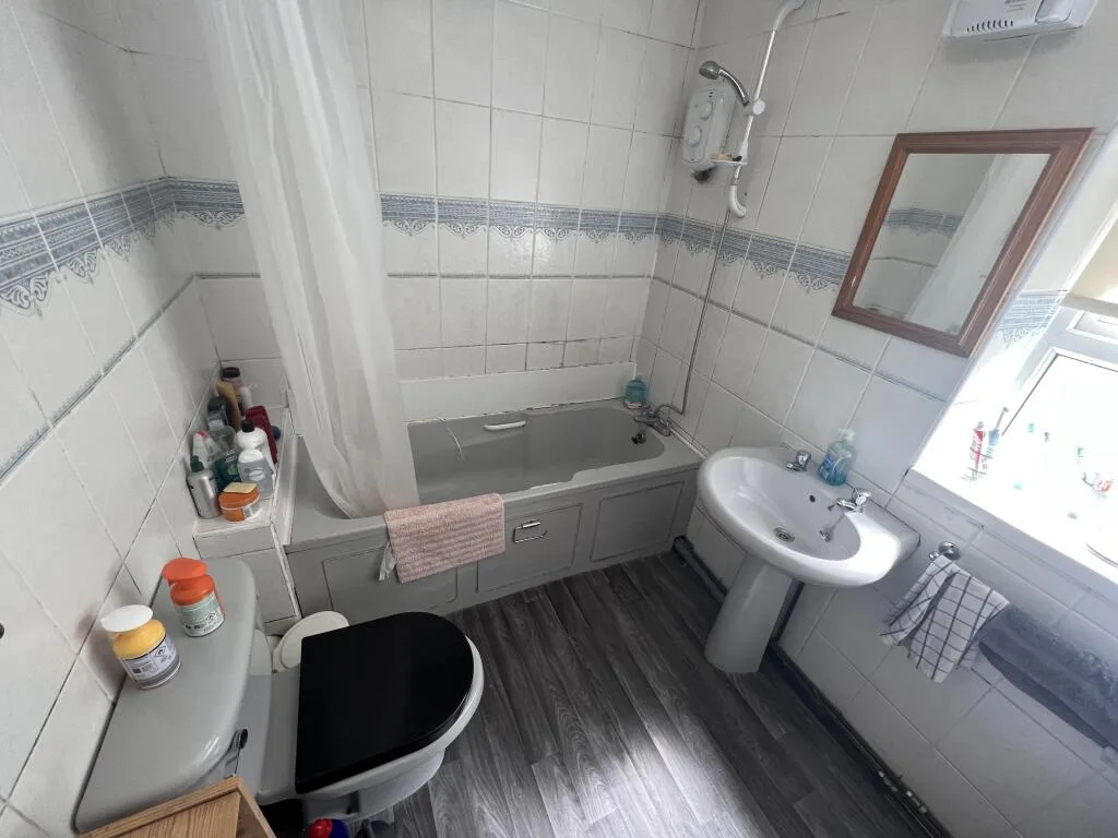 4 bedroom house for rent