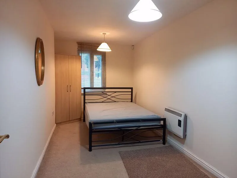 2 bedroom ground floor flat for rent