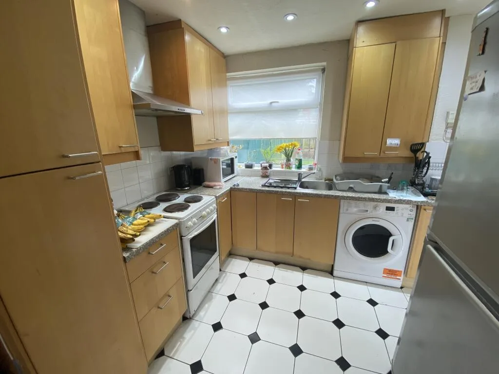 4 bedroom house for rent