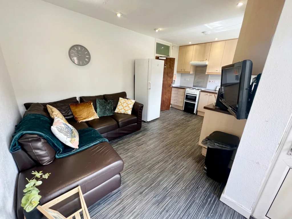 4 bedroom house for rent