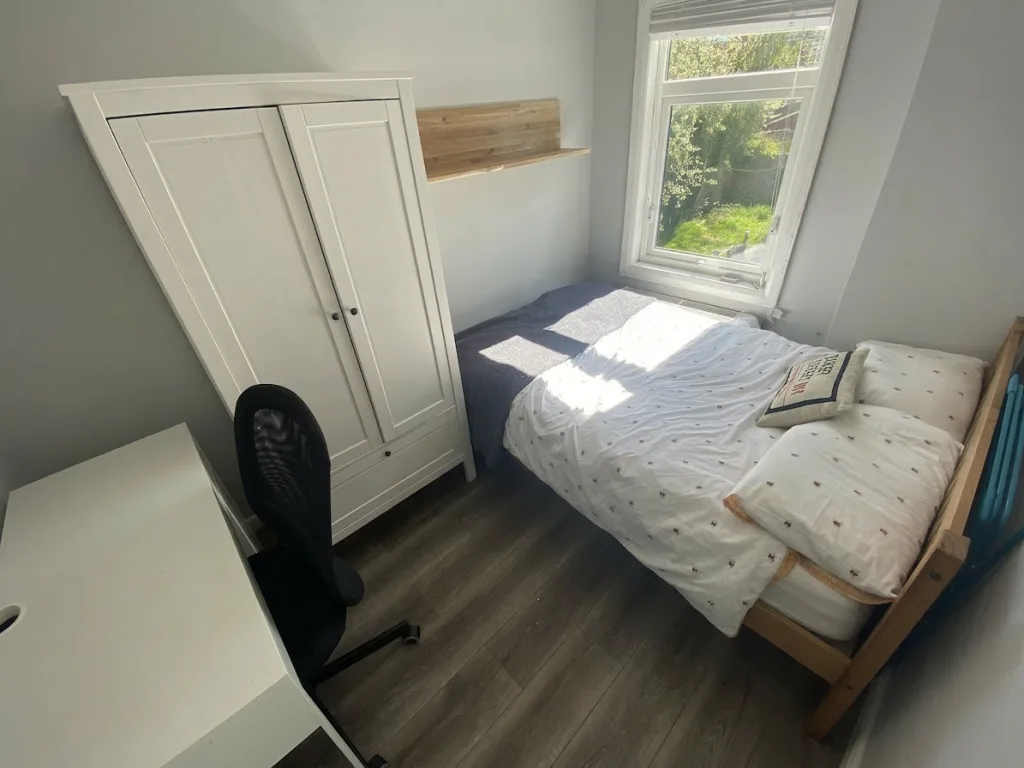 4 bedroom house for rent
