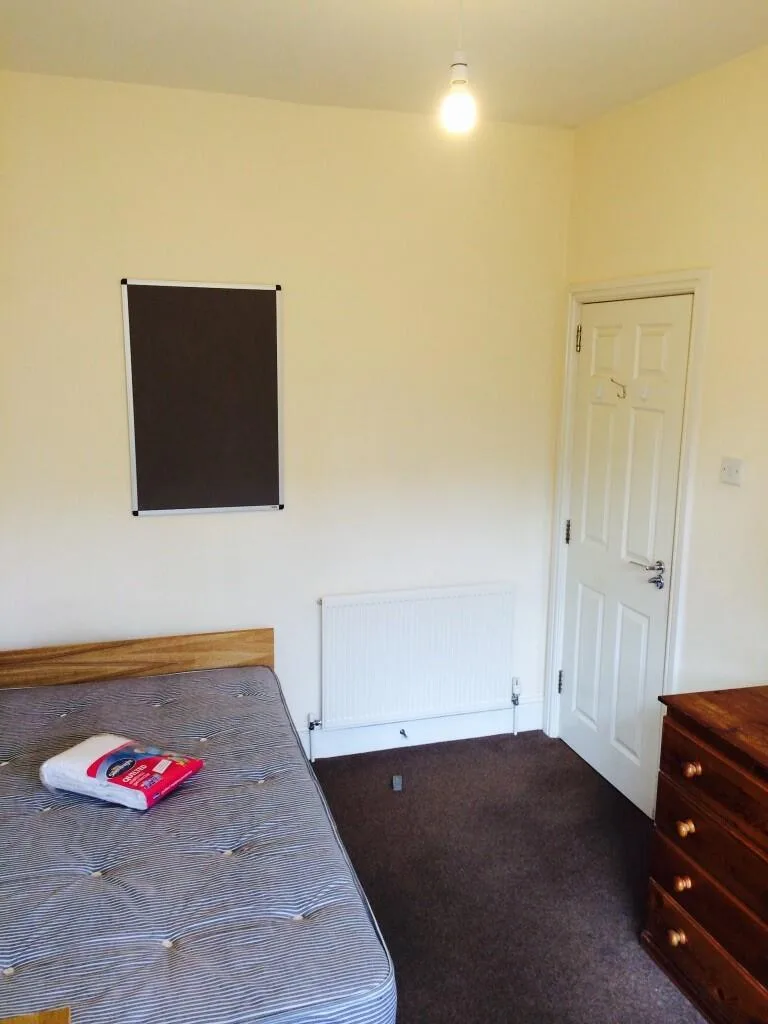 6 bedroom house for rent