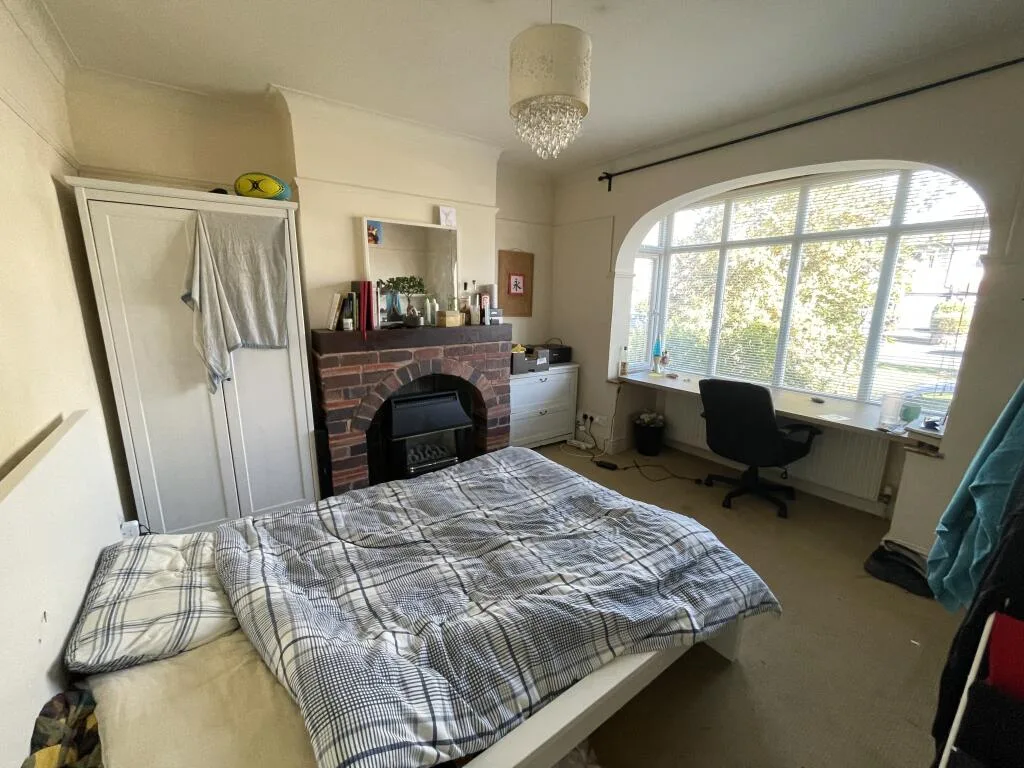 5 bedroom house for rent