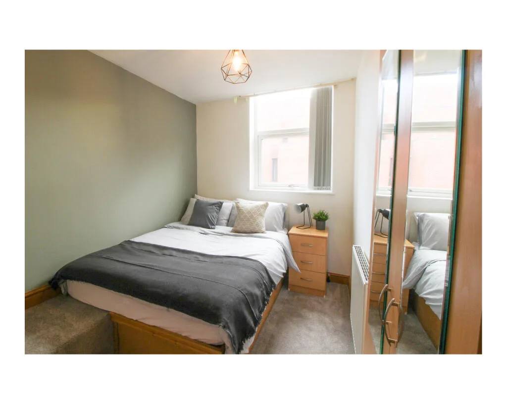 6 bedroom house for rent