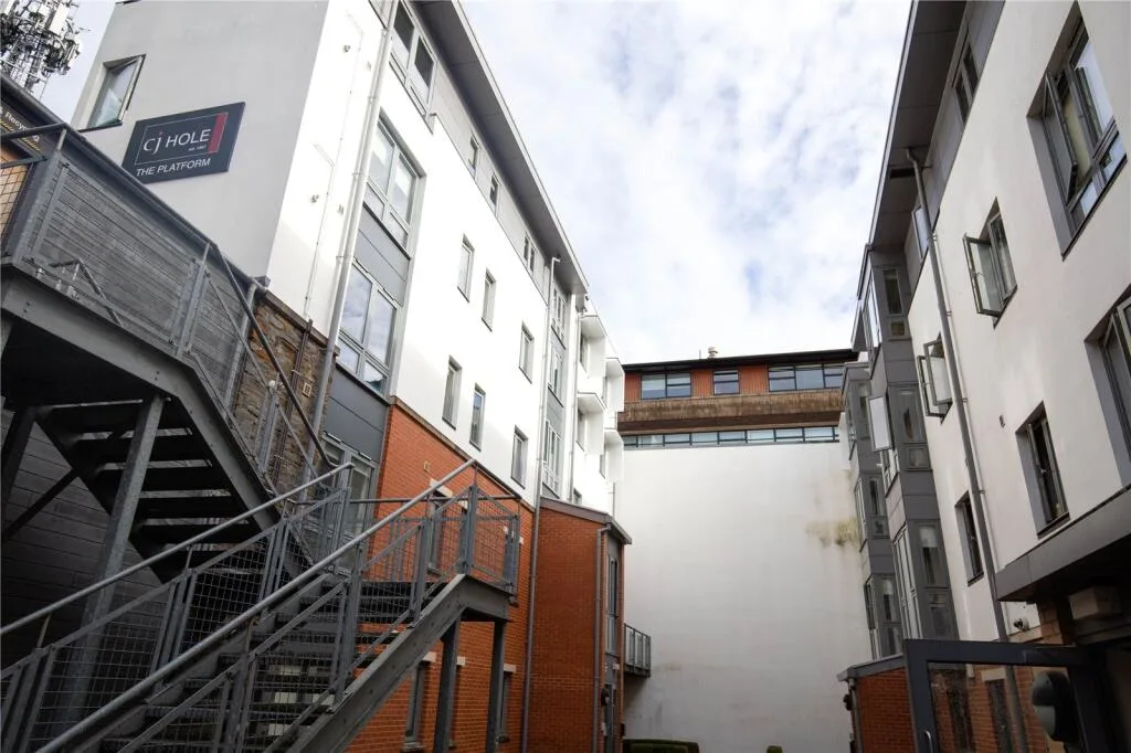 4 bedroom apartment for rent