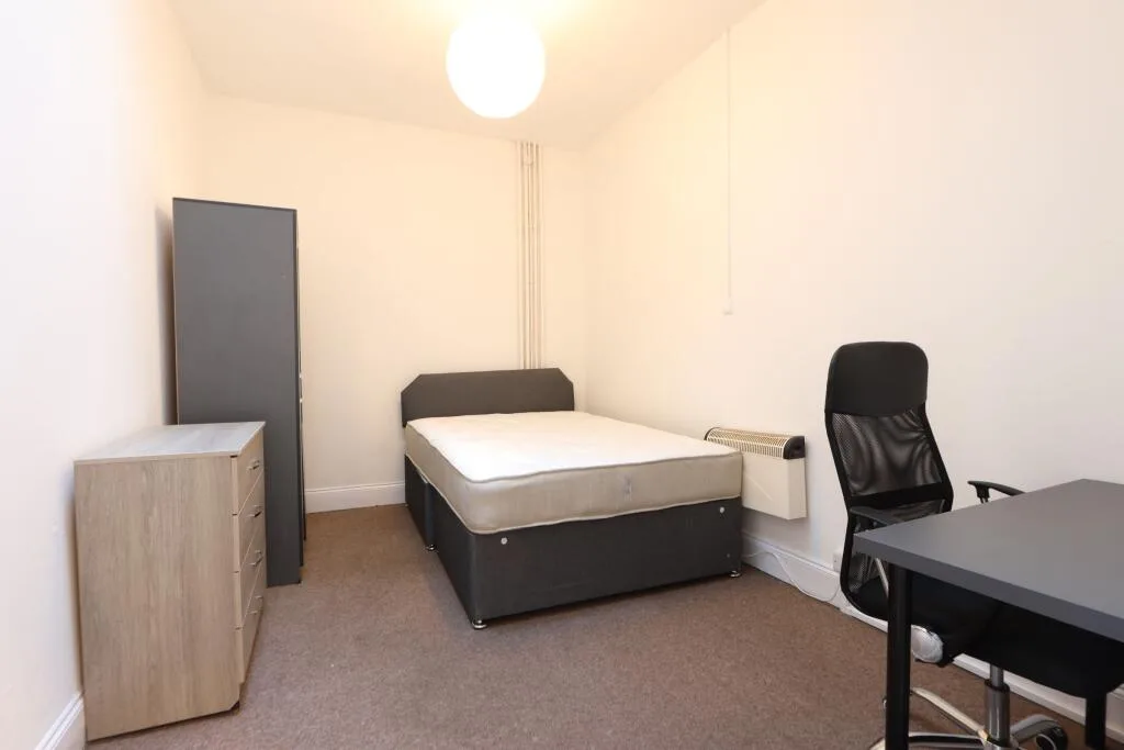 3 bedroom apartment for rent