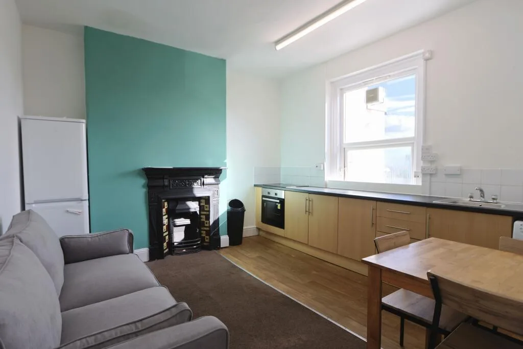 3 bedroom apartment for rent