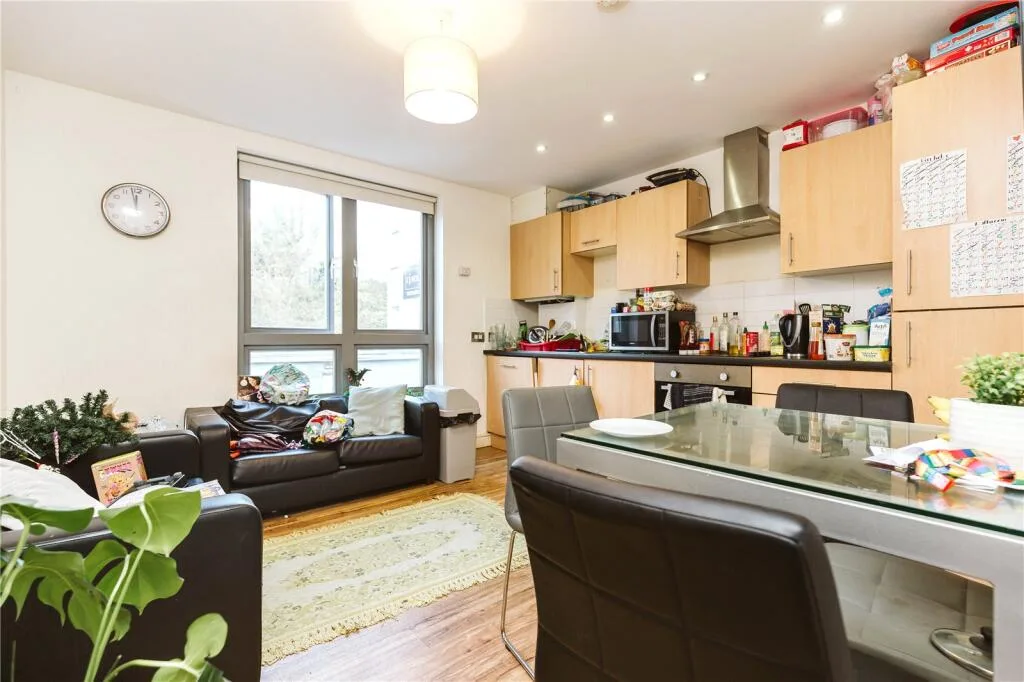 4 bedroom apartment for rent