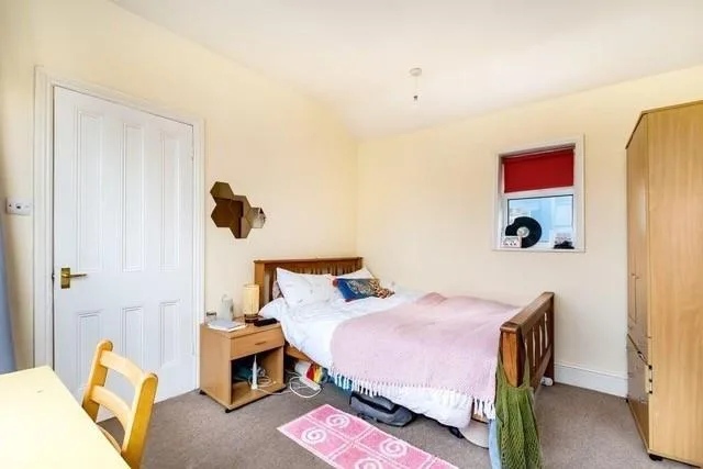 4 bedroom terraced house for rent