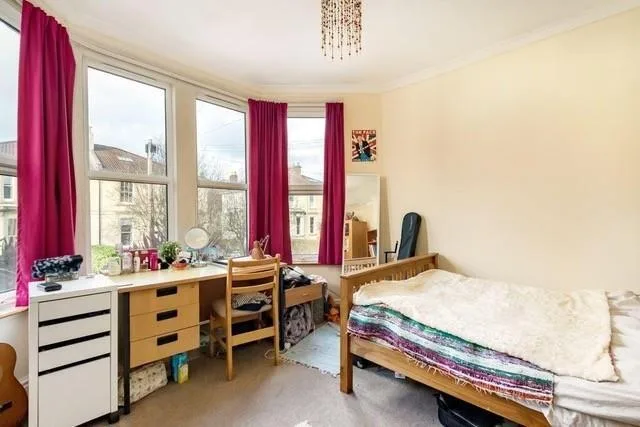4 bedroom terraced house for rent