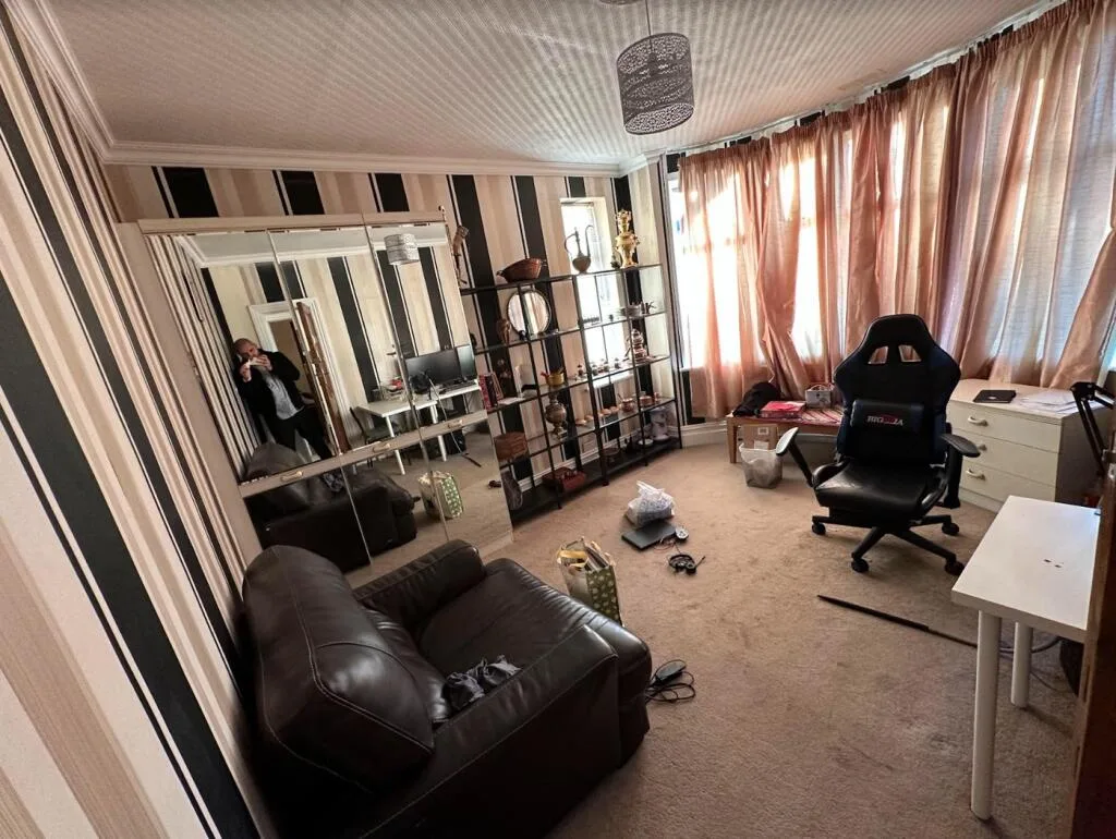 6 bedroom house for rent