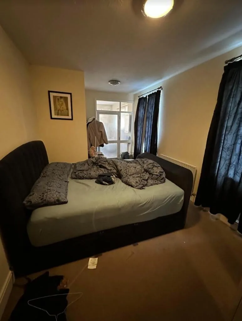 6 bedroom house for rent