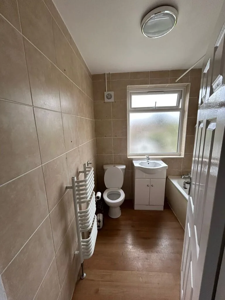 4 bedroom terraced house for rent