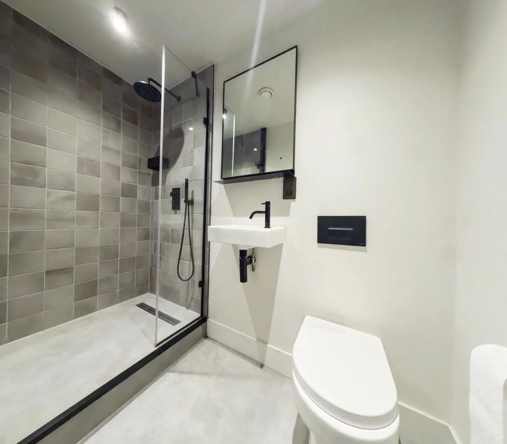 2 bedroom duplex for rent