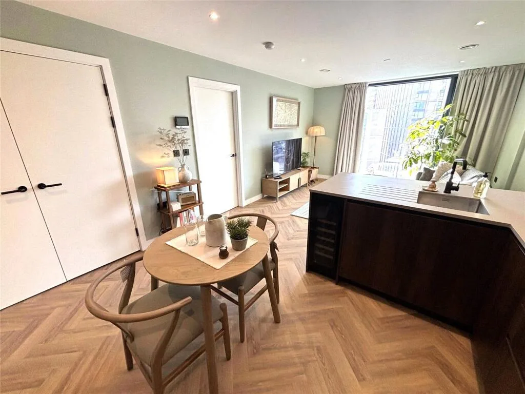 1 bedroom apartment for rent
