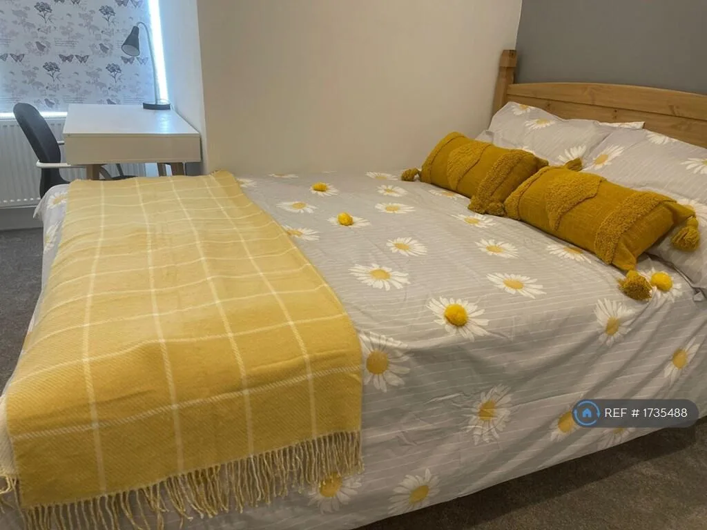 1 bedroom house share for rent