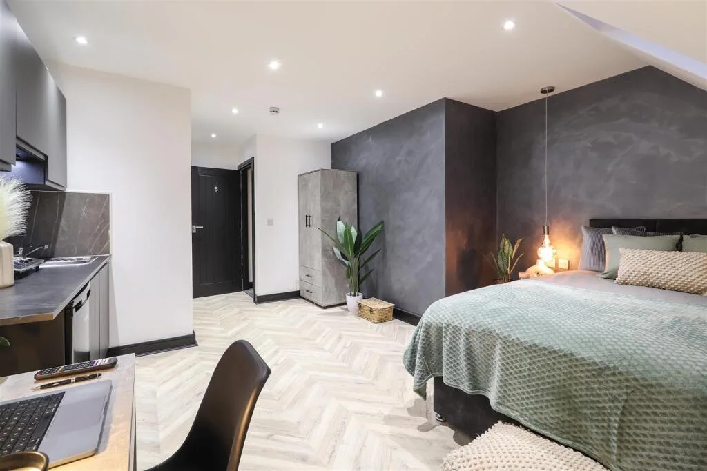 Studio flat for rent