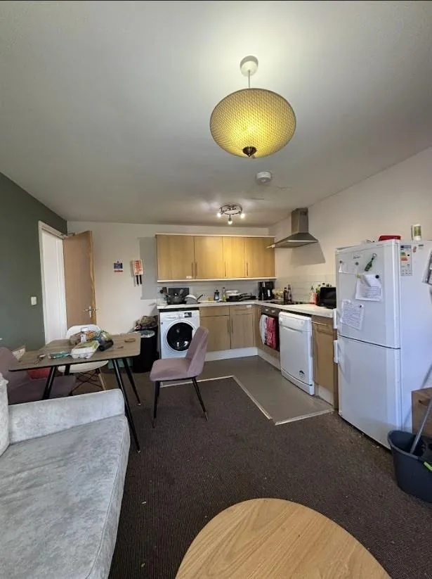 3 bedroom flat for rent