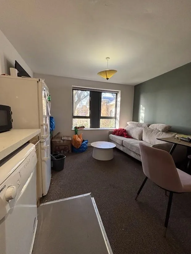 3 bedroom flat for rent