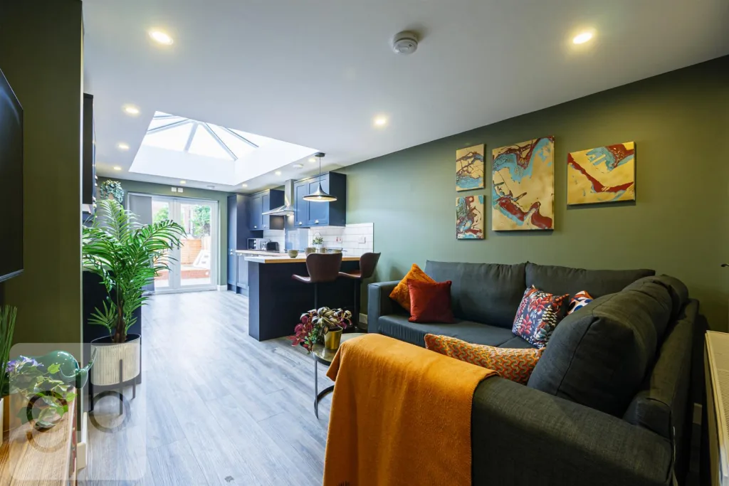 1 bedroom house share for rent